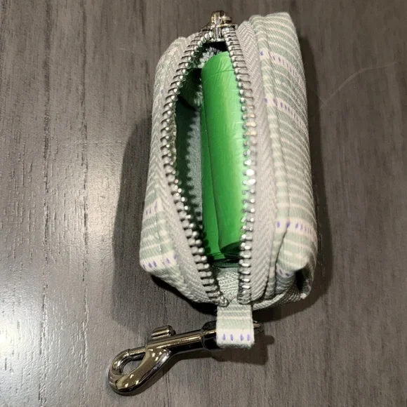 Waste Bag Holder 🐕 - Picture 6 of 8